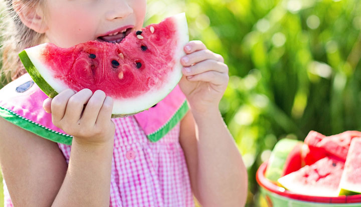 Hábitos alimenticios y la salud vocal